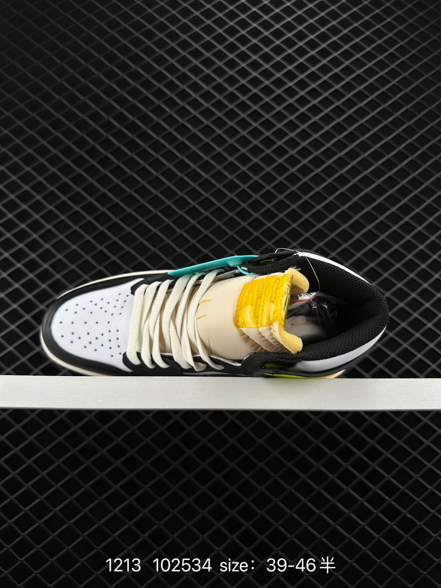 Nike Air Jordan 1 Retro High OG”Black/White“